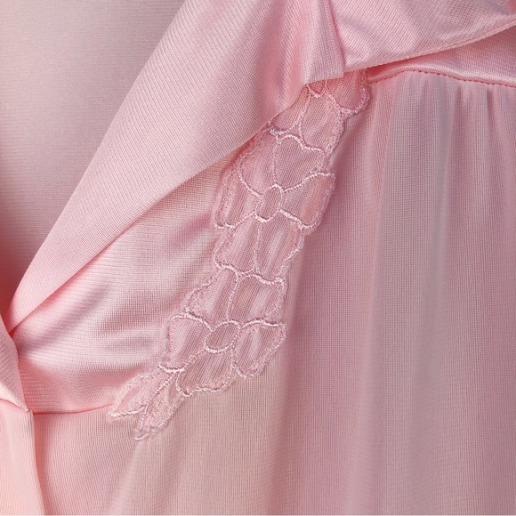 Vintage Vanity Fair Pink Nylon Button Front Robe Nightgown Large - Picture 4 of 11